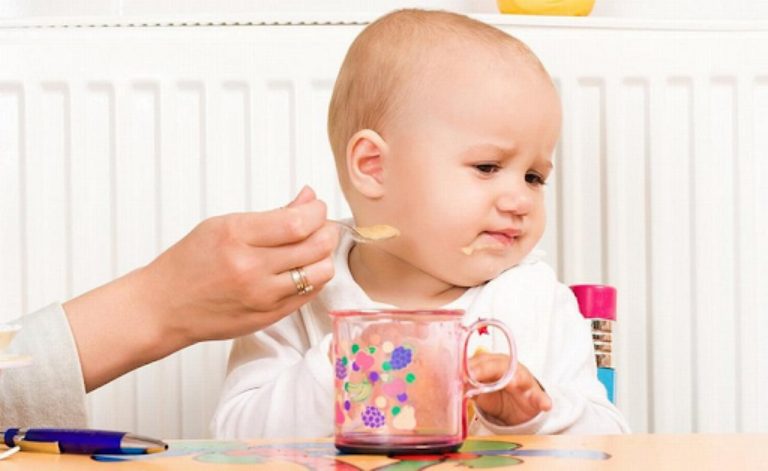 Trẻ biếng ăn, chậm lớn, tăng trưởng không tốt là vấn đề khiến nhiều cha mẹ đau đầu